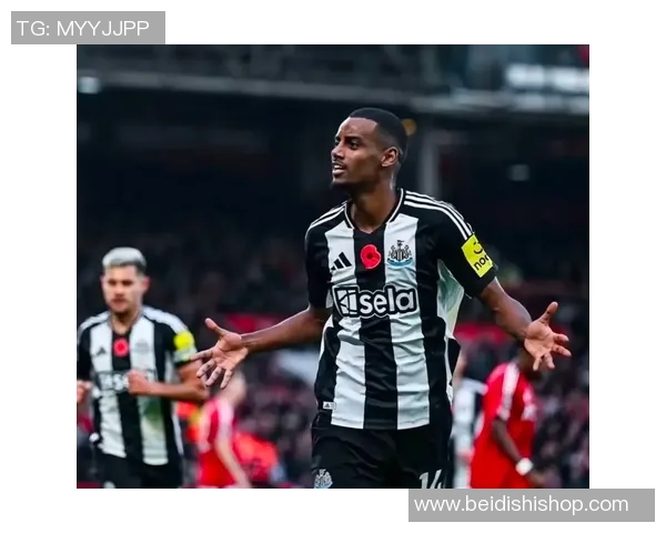 抖音足球球星风头劲爆 揭秘他如何从草根崛起成网络红人